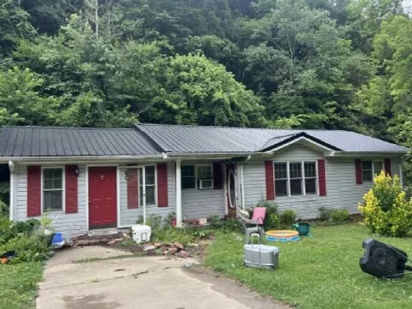 2102 Highway 149, Manchester, KY 40962
