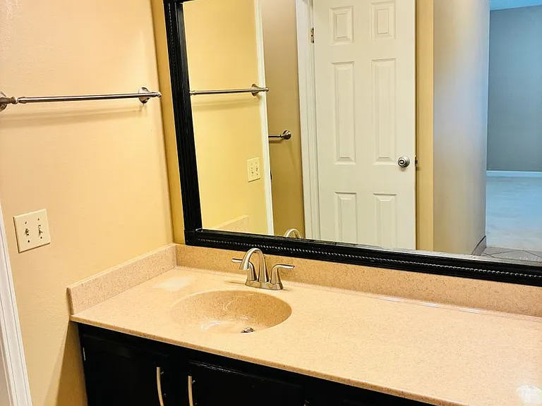 7710 Woody Creek Dr — Photo 17