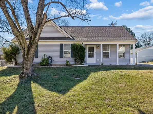 3221 Dockside Dr, Hermitage, TN 37076