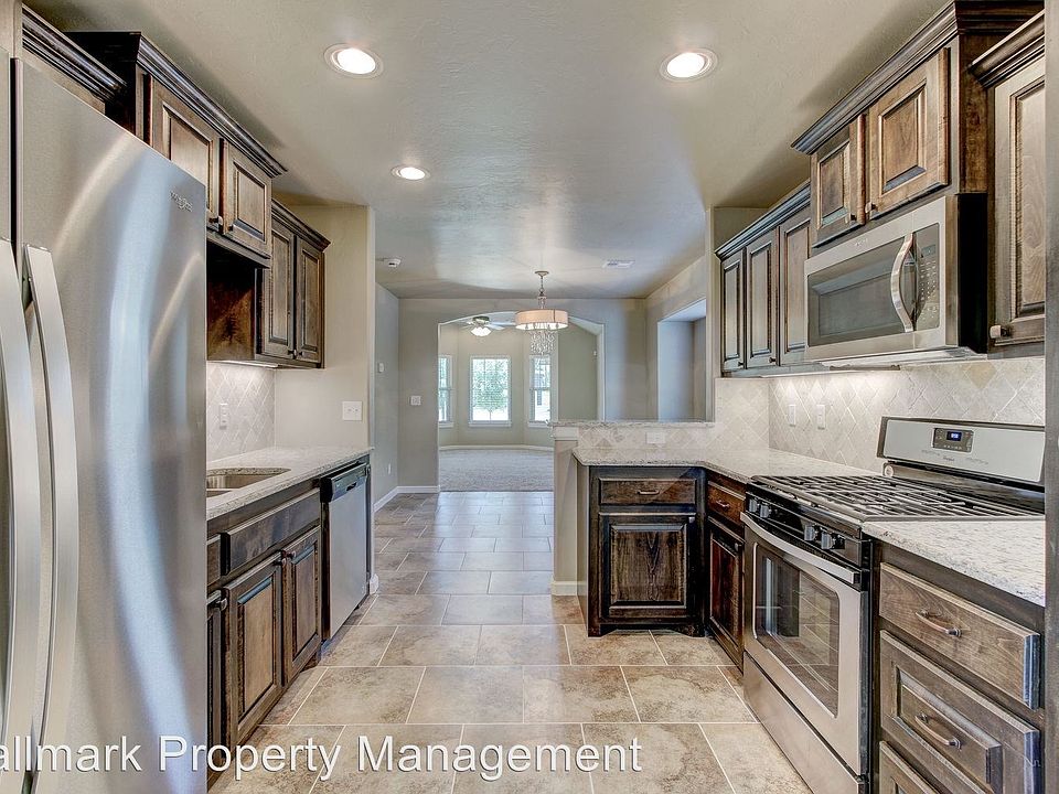 1st image of 8805 SW 55th St #A