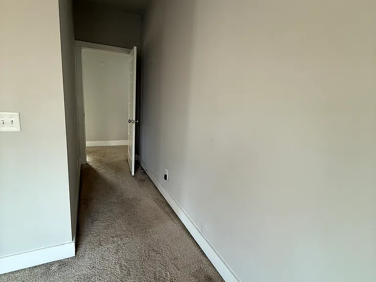 758 Cottage Park Dr — Photo 43