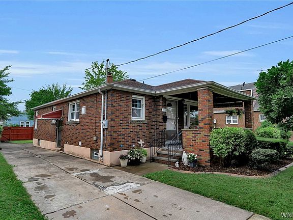 3rd image of 2789 Orleans Ave