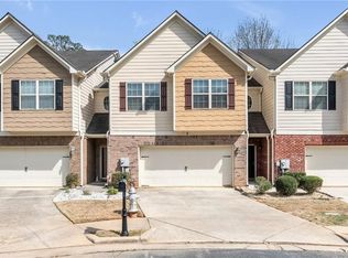 5 Burns View Ct, Lawrenceville, GA 30044