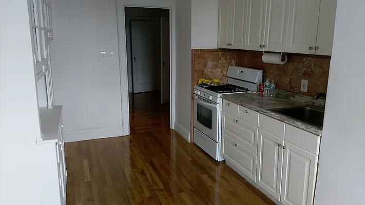 Rented by Rapid Realty Bay Ridge BP | media 4