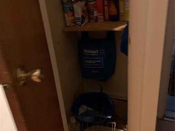 4th image of 6206 Rivercliff Ln