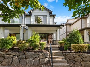 29106 SW Costa Cir W, Wilsonville, OR 97070