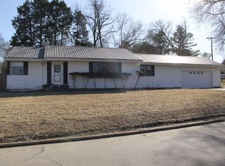600 W 10th St, Wewoka, OK 74884