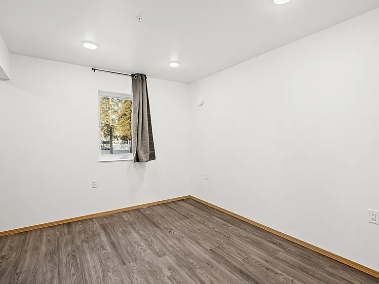 90 B St #106 — Photo 9