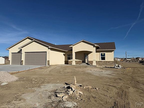 3rd image of 1176 Knotty Pine Ln