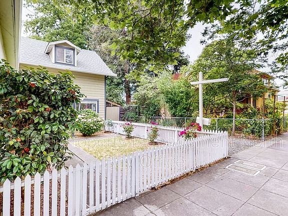 4th image of 235 N Cloverdale Blvd #235
