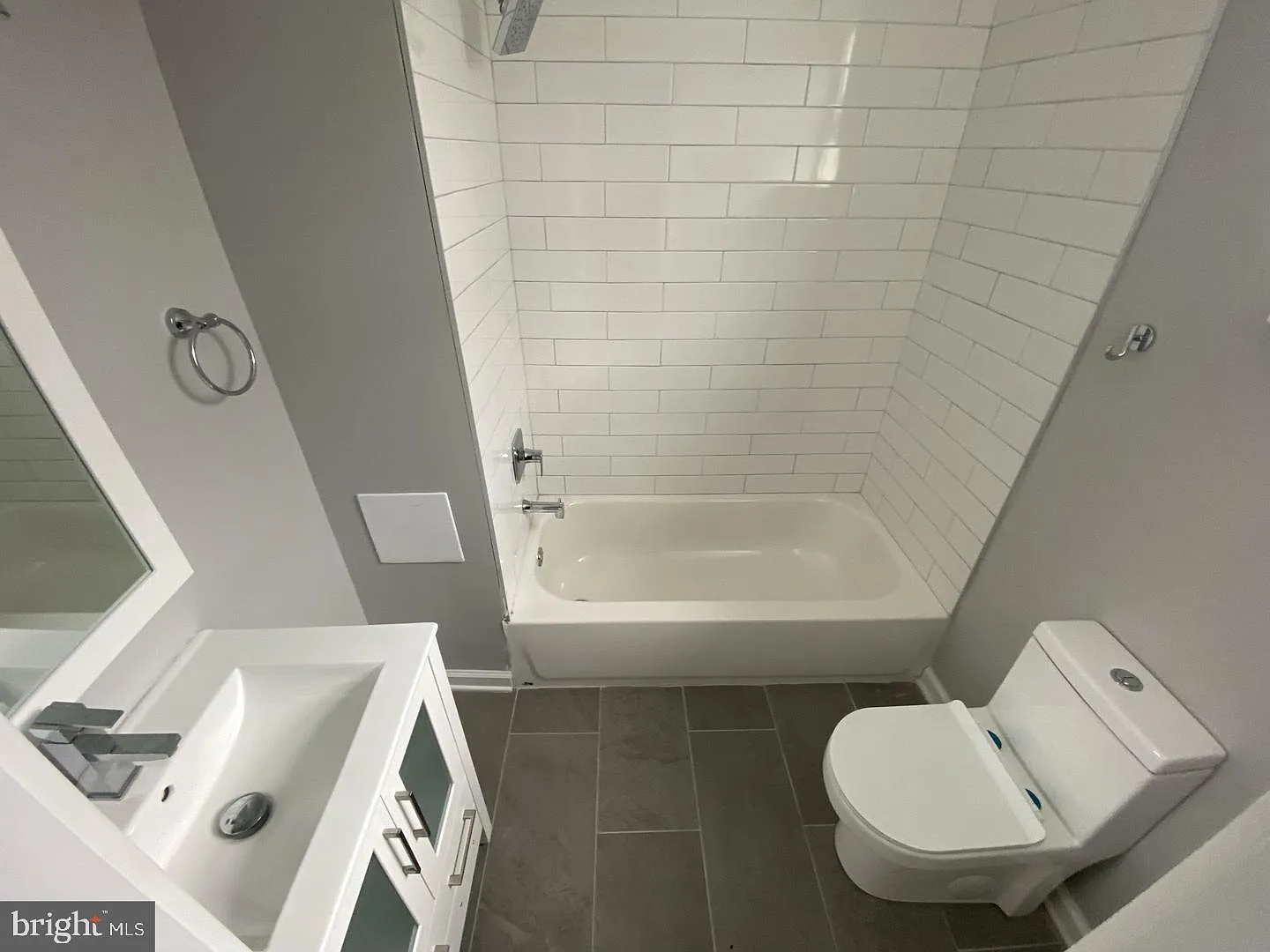 1 bed, 3282 sqft, $1,225 — Photo 3