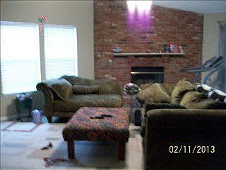 2nd image of 621 Stockdale Dr