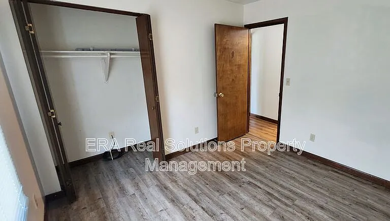 888 W Locust St #A — Photo 7