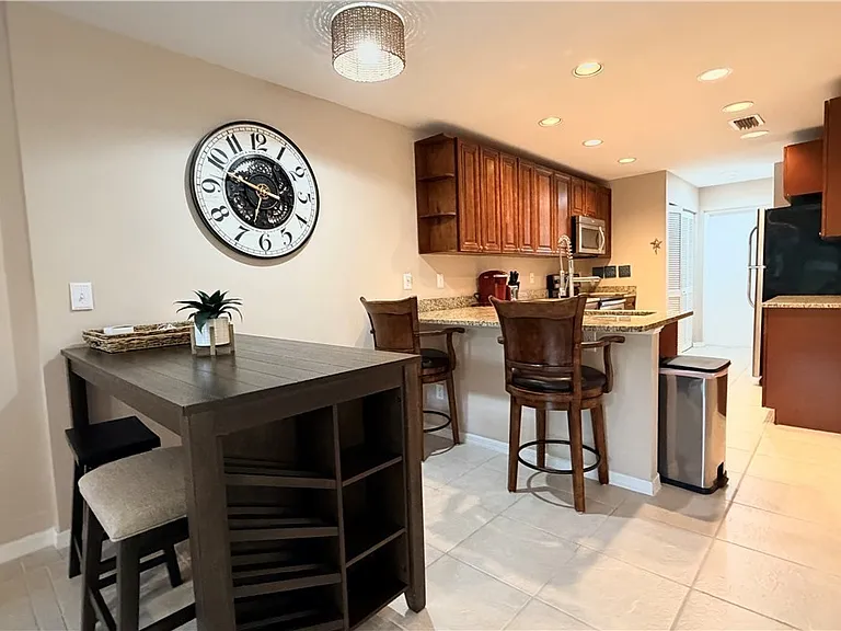12020 Champions Green Way #112 — Photo 7