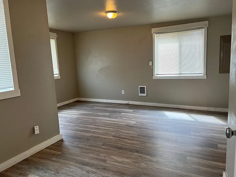 316 Cline Ave — Photo 19