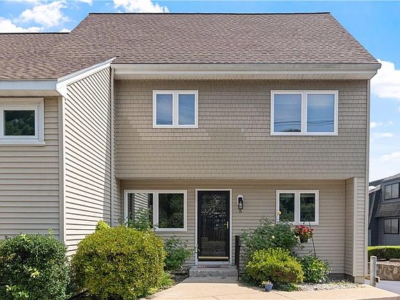 2nd image of 4042 Post Rd APT 5