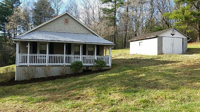 1st image of 244 Sidney Ln