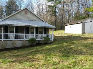 244 Sidney Ln, Galax, VA 24333