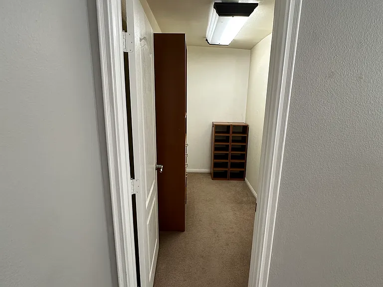 24401 Avenida De Los Ninos — Photo 15