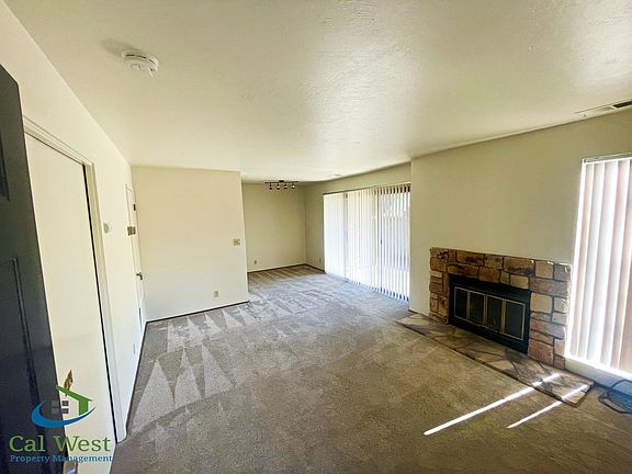 5th image of 2307 La Terrace Cir