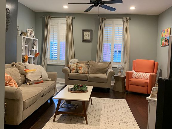 Living room 2