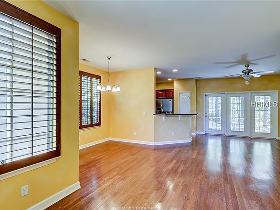 4th image of 51 Bluehaw Ct