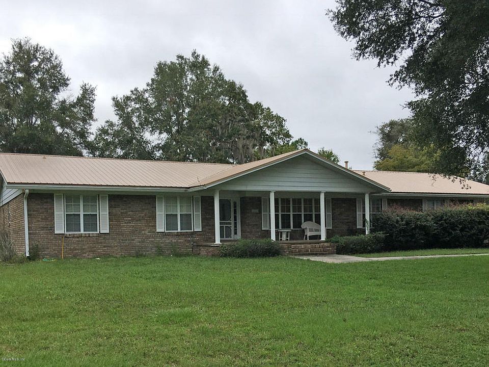 1st image of 280 E Country Club Dr