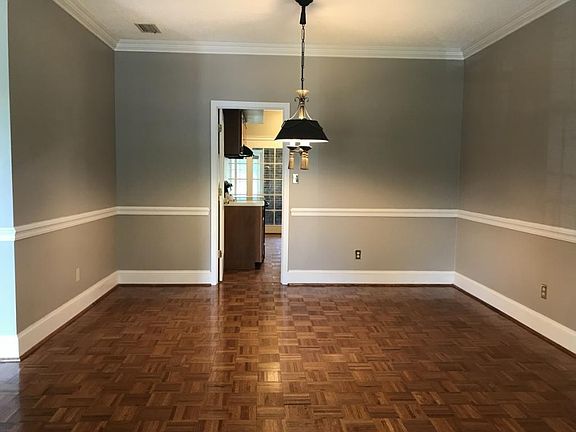 5th image of 603 E Mountcastle Dr APT 6