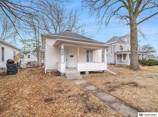 606 N 8th St, Beatrice, NE 68310