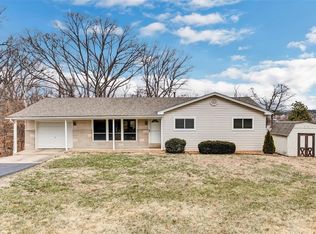 1130 Caulks Hill Rd, Saint Charles, MO 63304