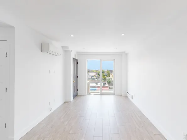 190-11 Hillside Avenue 501 image 1 of 4