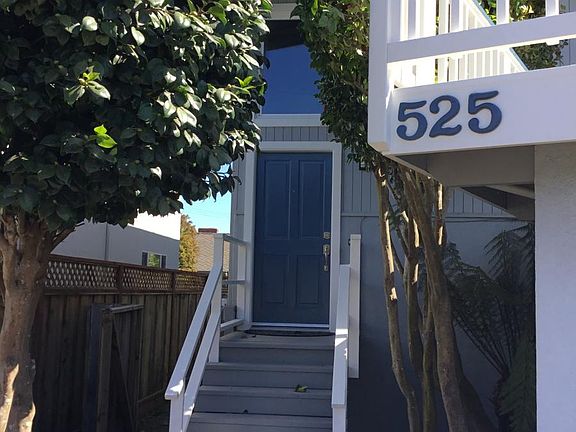 2nd image of 525 Bayview Dr
