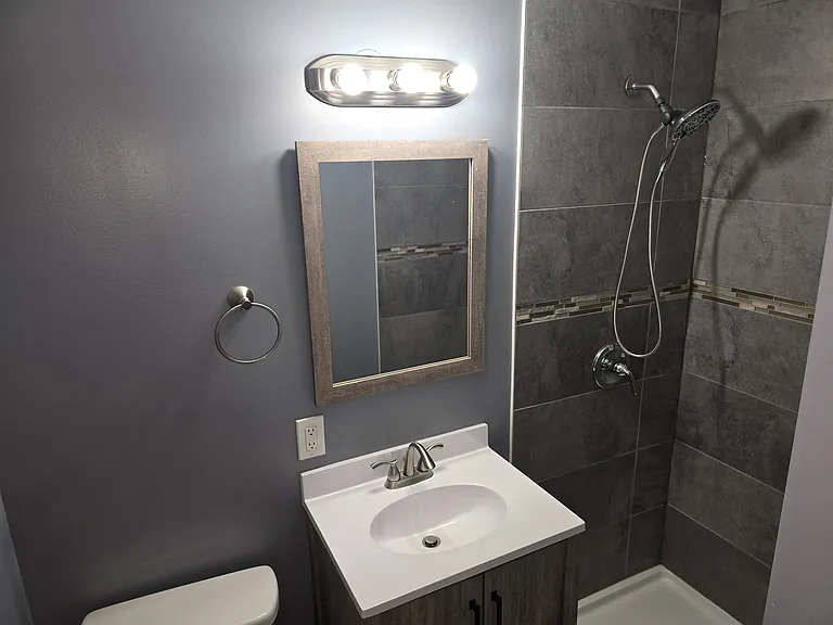 10746 Cambridge Ave — Photo 13
