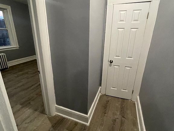 3rd image of 253 Lafayette Ave #16