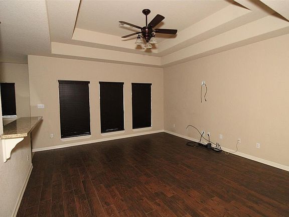 2nd image of 123 Corkwood St