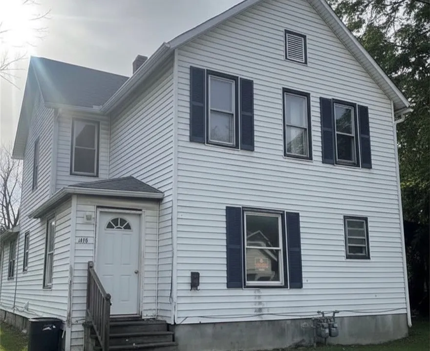 411 Dewitt Ave #B