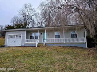 601 Country Club Dr, Bloomsburg, PA 17815