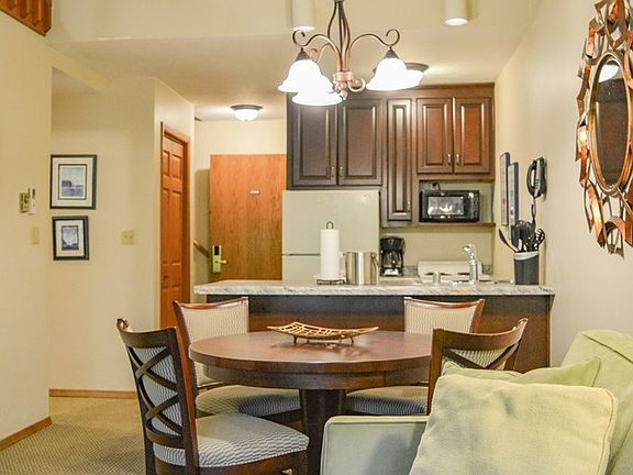 5th image of 4920 N Landmark Cir Unit 2306