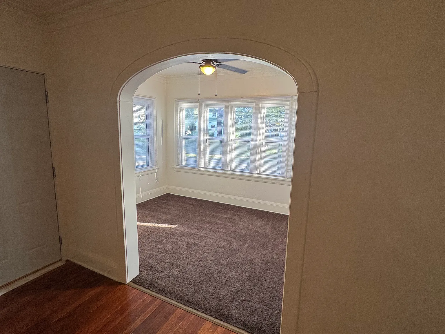 2 bed, 1000 sqft, $850 — Photo 2