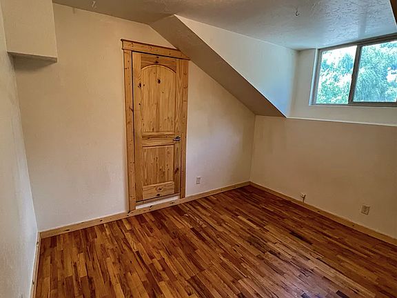 4th image of 333 N Park St #C