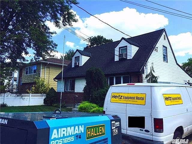 2nd image of 48 Dyckman Ave