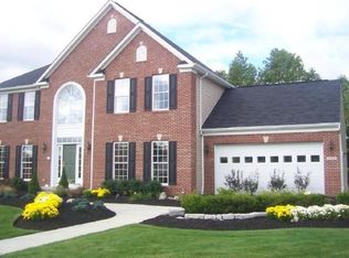 5513 Schueller Blvd, Sheffield Village, OH 44054