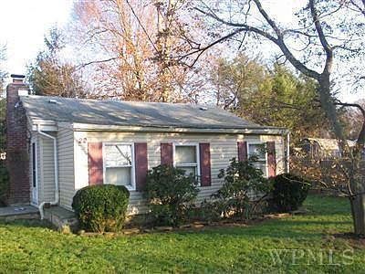1st image of 22 Rogers Ln