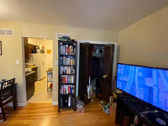 4th image of 747 S 2nd St APT 1E
