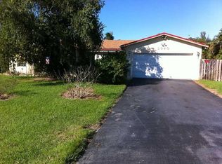 3940 NW 94th Ave, Hollywood, FL 33024