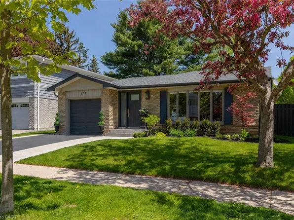 173 Chebucto Dr, Oakville, ON L6J 5R1