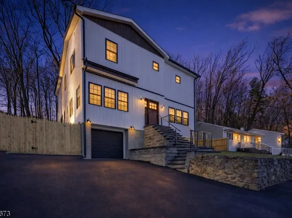 16 Valley View Dr, Rockaway Twp., NJ 07866