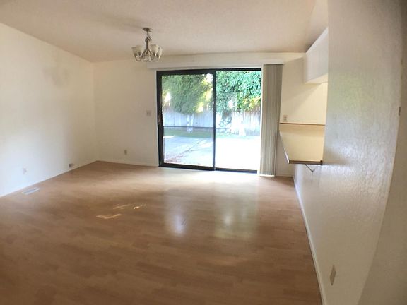 5th image of 1025 Cachuma Ave Unit 12