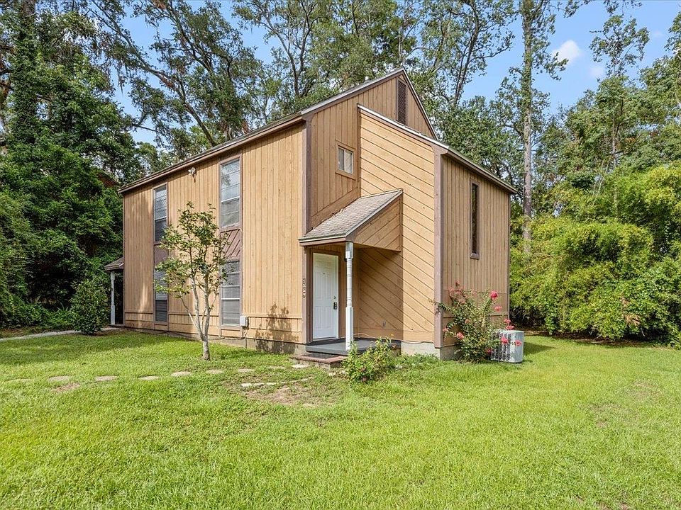 1st image of 1557 Live Oak Dr