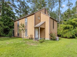 1557 Live Oak Dr, Tallahassee, FL 32301
